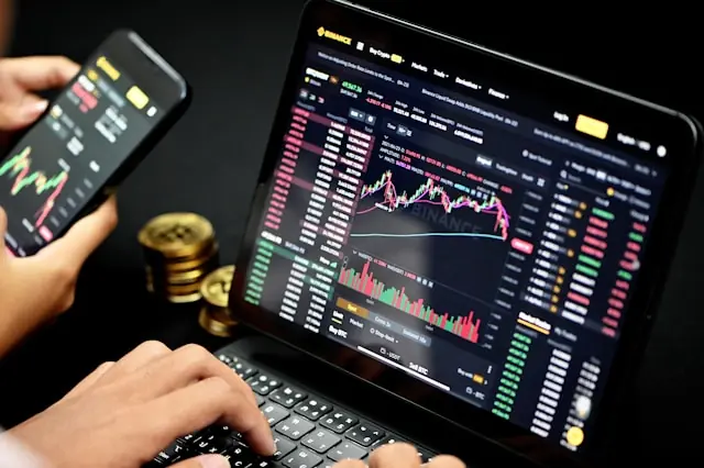 How Crypto30x.com Stands Out in a Crowded Market